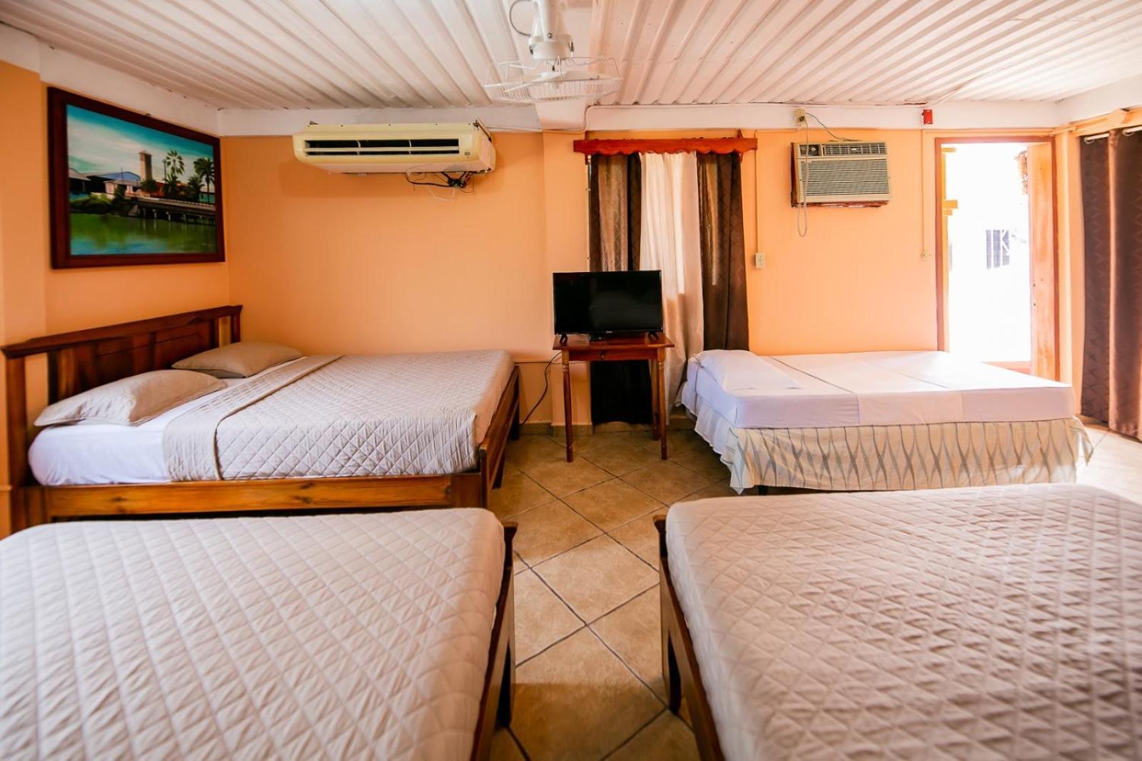 Hotel BAHÍA Tela Buitenkant foto